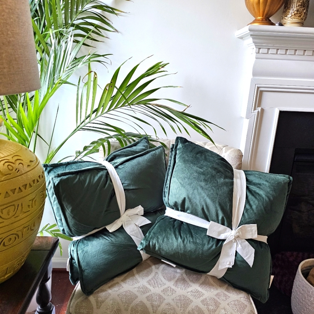 Lillian August Home Set of 4 Feather Filled Velvet Throw Pillows Emerald Green